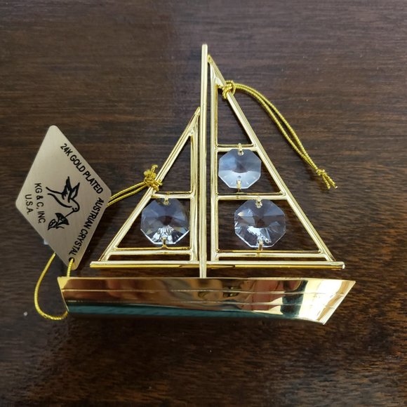 24K GOLD PLATED SAILBOAT ORNAMENT AUSTRIAN CRYSTALS - Picture 2 of 3
